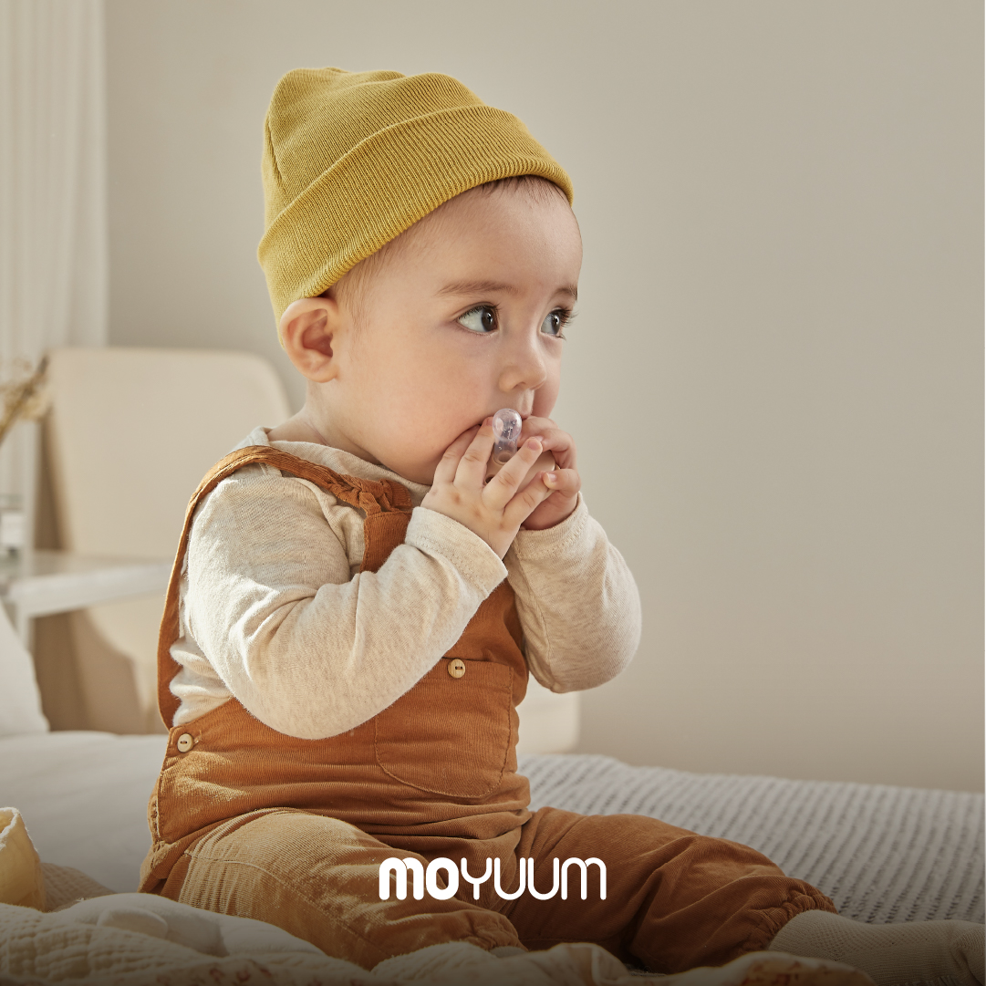 MY19853_Moyuum All Silicone Pacifier Level 2 Yellow_03
