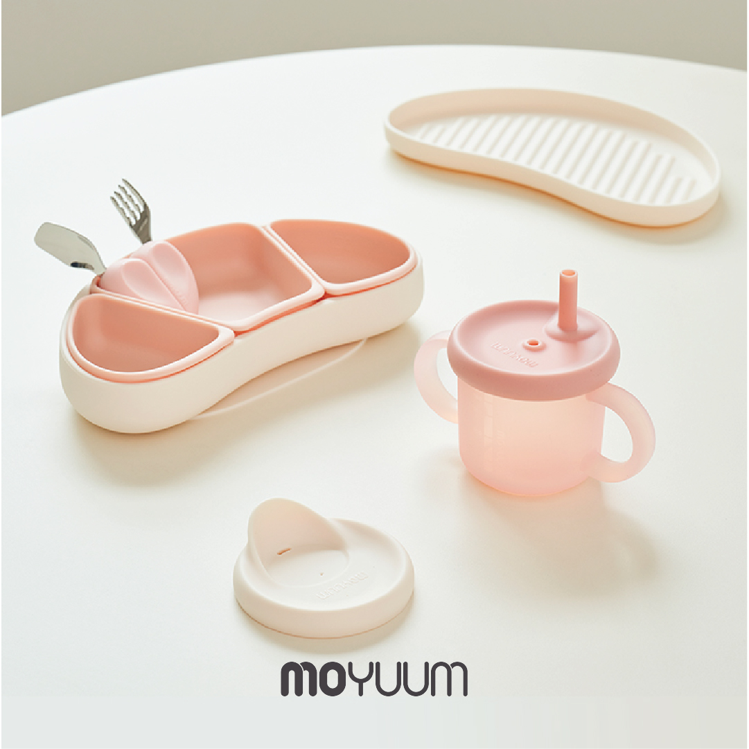 MY52786_Moyuum Silicon Double Hand Infant Cup Pistachio_02
